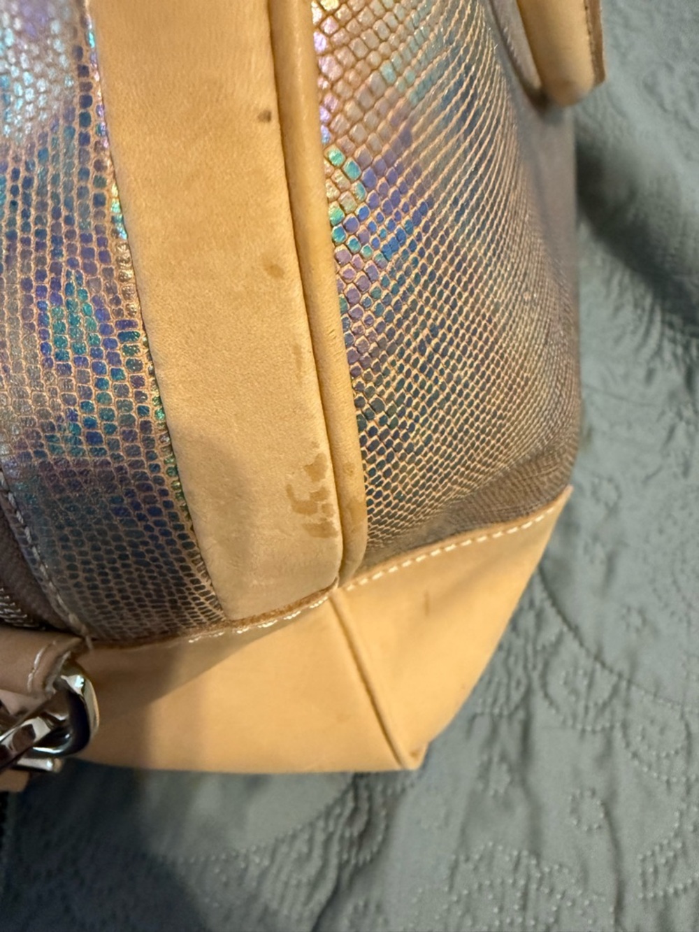 Consuela Iridescent Gloria commuter bag - Picture 9 of 12